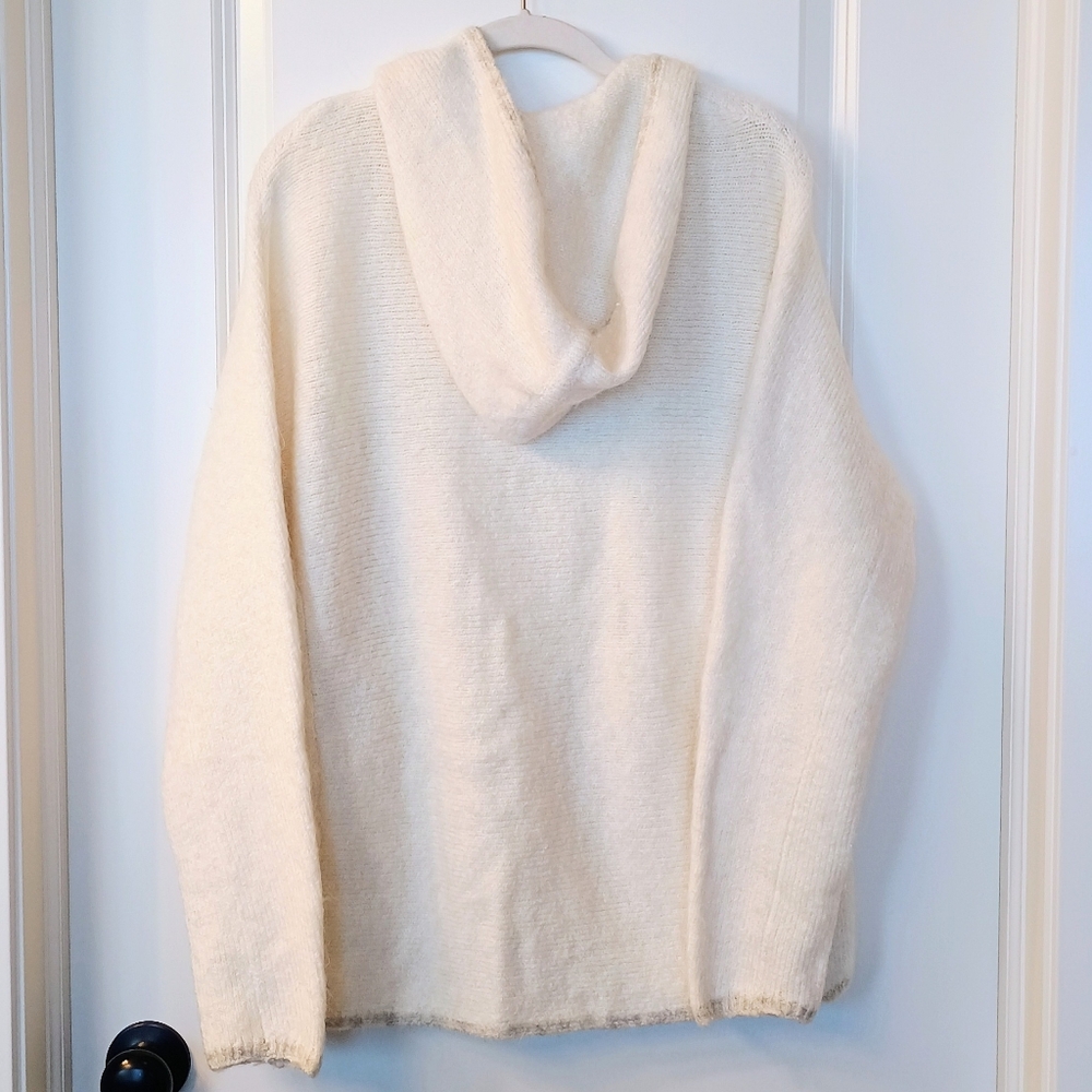 Women's Prana Shine On Sweater Hoodie White With Gray Accents Size Medium - Picture 4 of 11